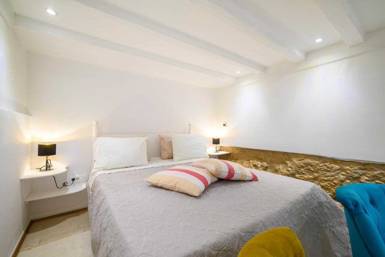 On The Rock Apartments Šibenik Eksteriør bilde